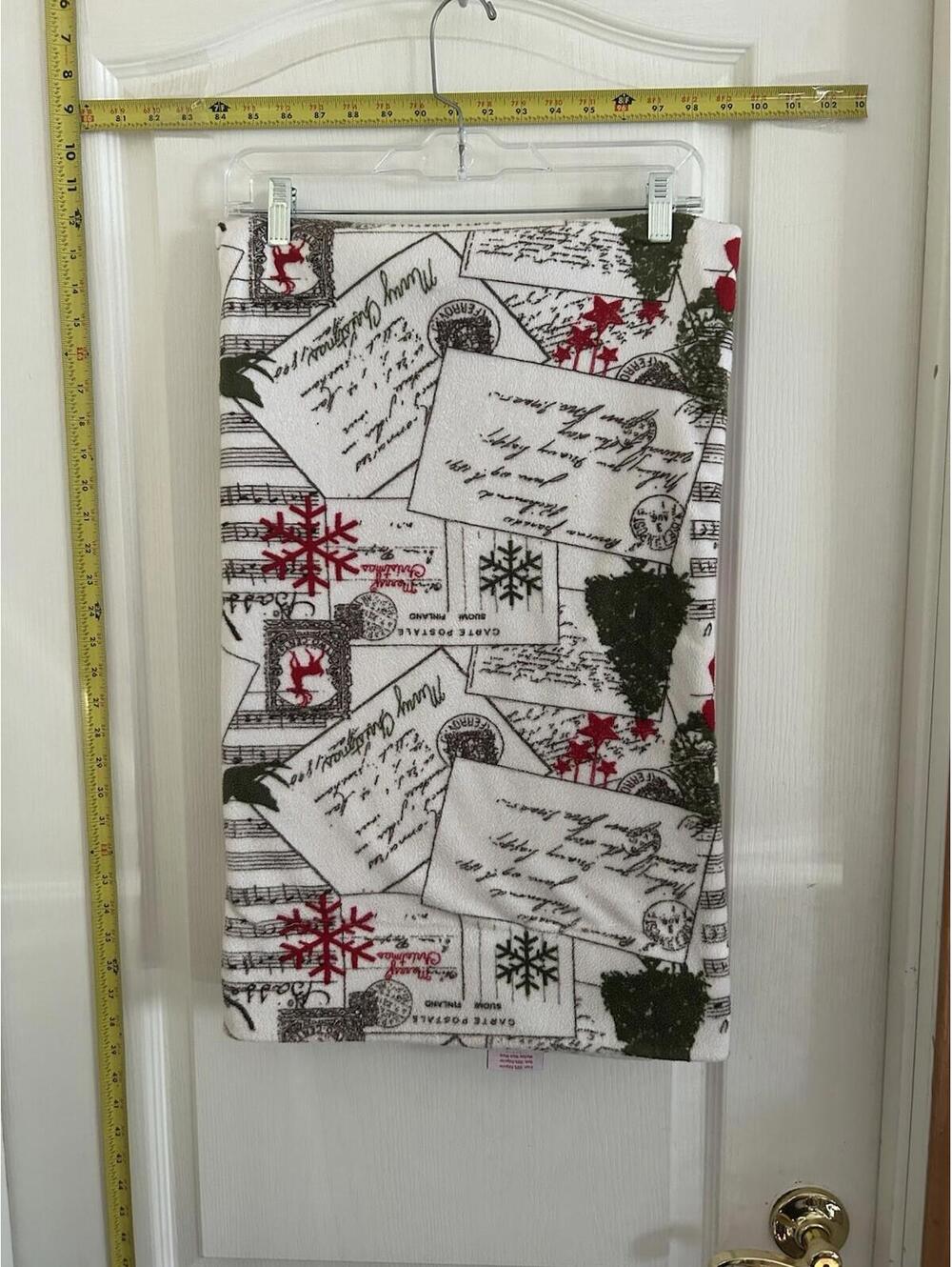 Storehouse Plush Holiday Christmas Throw Blanket BX18
